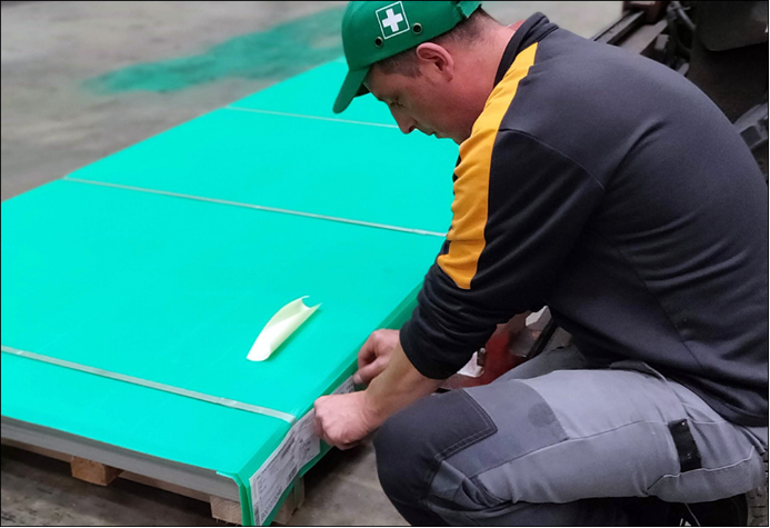 【9.17】RFID 跟踪金属产品的存储和运输338.png